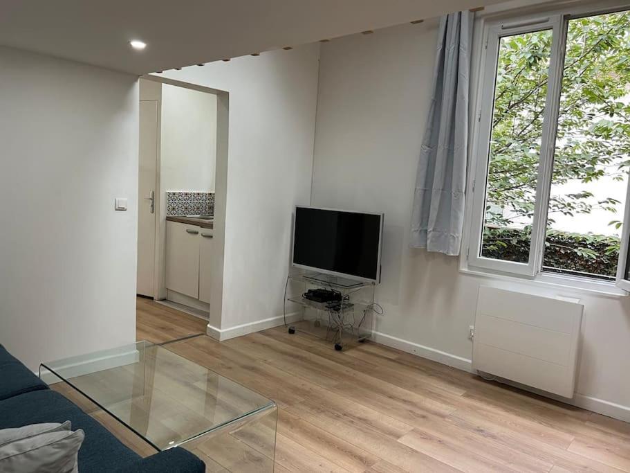 Paris : Charmant 2 Pieces Au Calme Apartment Exterior foto
